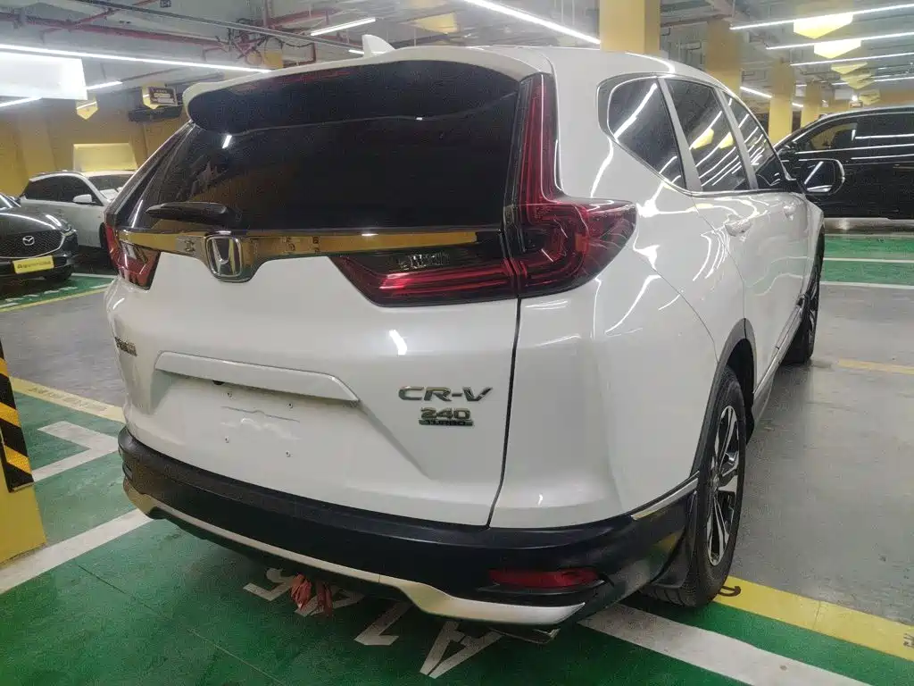 Honda CR-V 240 TURBO CVT 2 WD Style