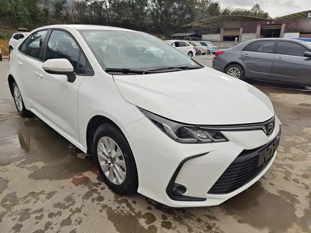 Corolla 1.2 T Pioneer