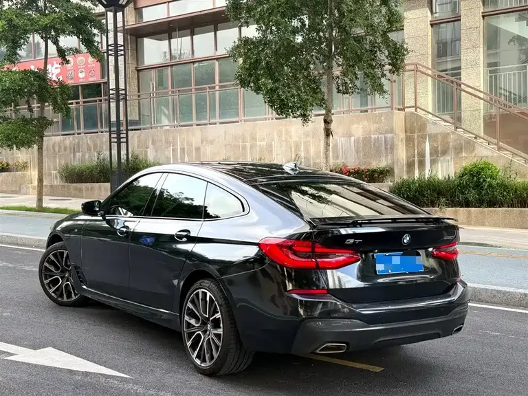 BMW 6 Series GT 630 i M Sport Premium Enjoyment Package