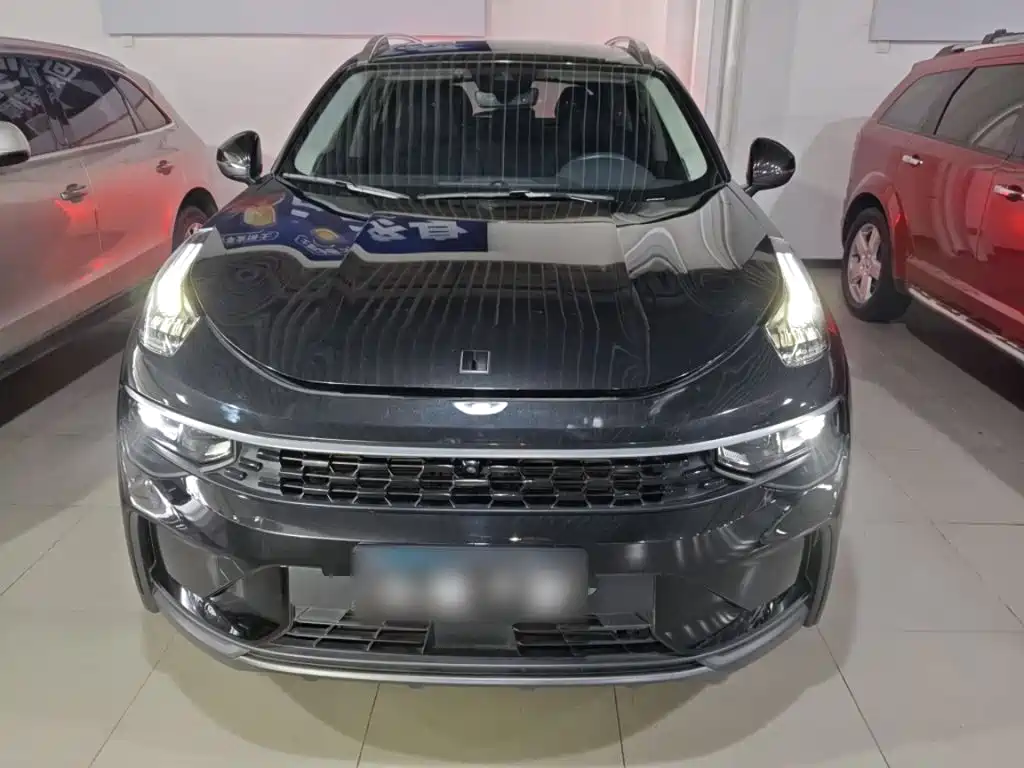 Lynk & Co 01 2.0 TD 2 WD Pro