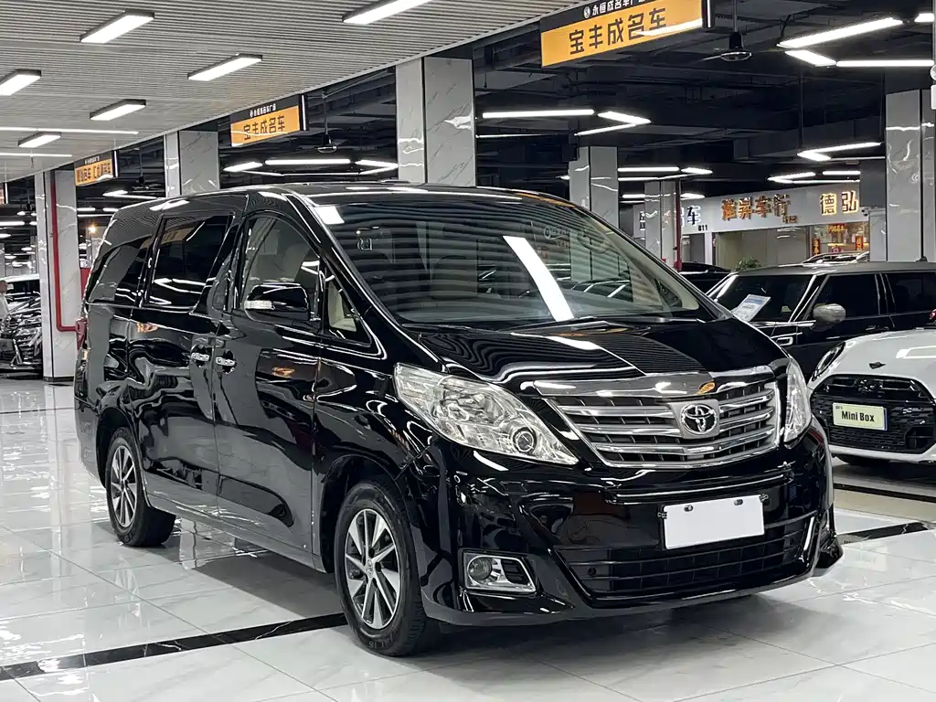 Alphard 3.5 L Luxury