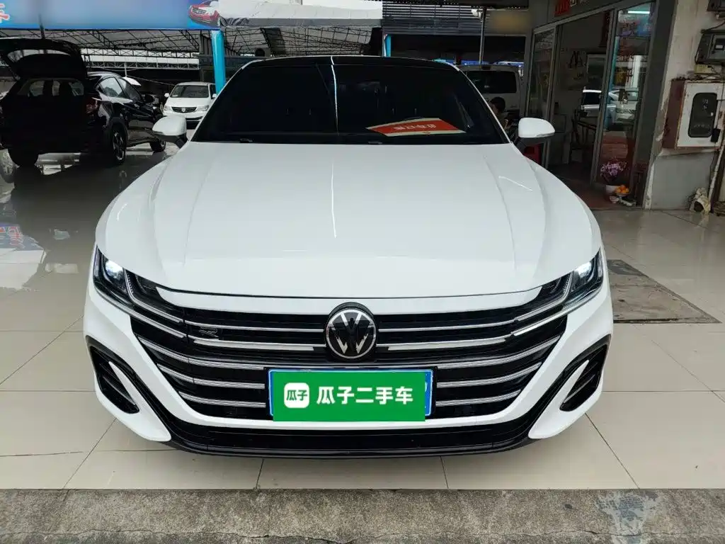 VW CC 330 TSI Radiant Face CN-VI