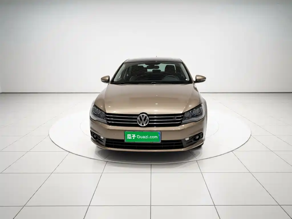 Bora Quality Value 1.6 L Auto Fashion