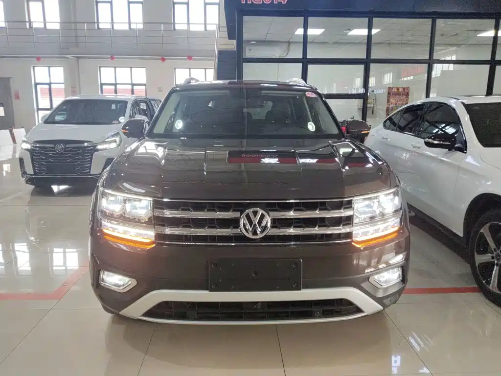Teramont 330 TSI 2 WD Luxury CN-V