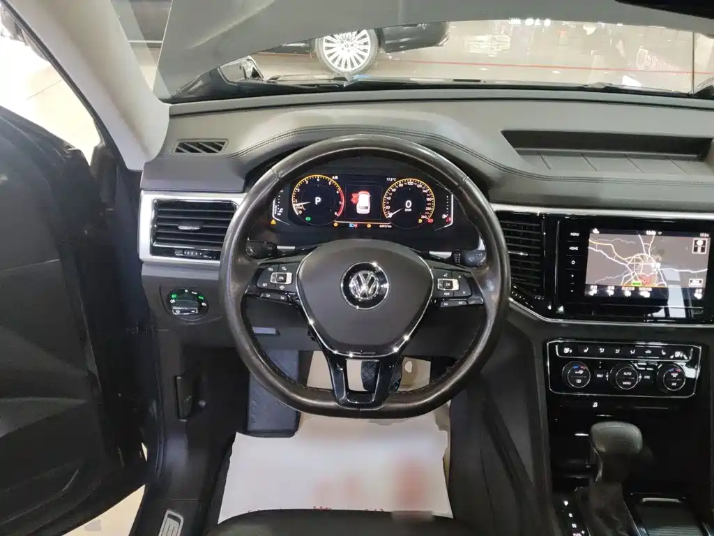 Teramont 330 TSI 2 WD Luxury CN-V