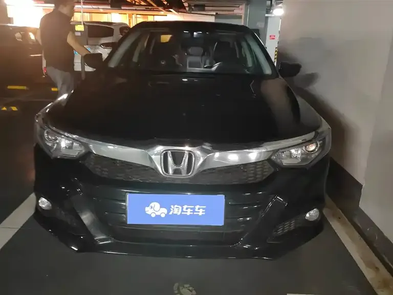 Honda Crider 180 Turbo CVT Luxury CN-V