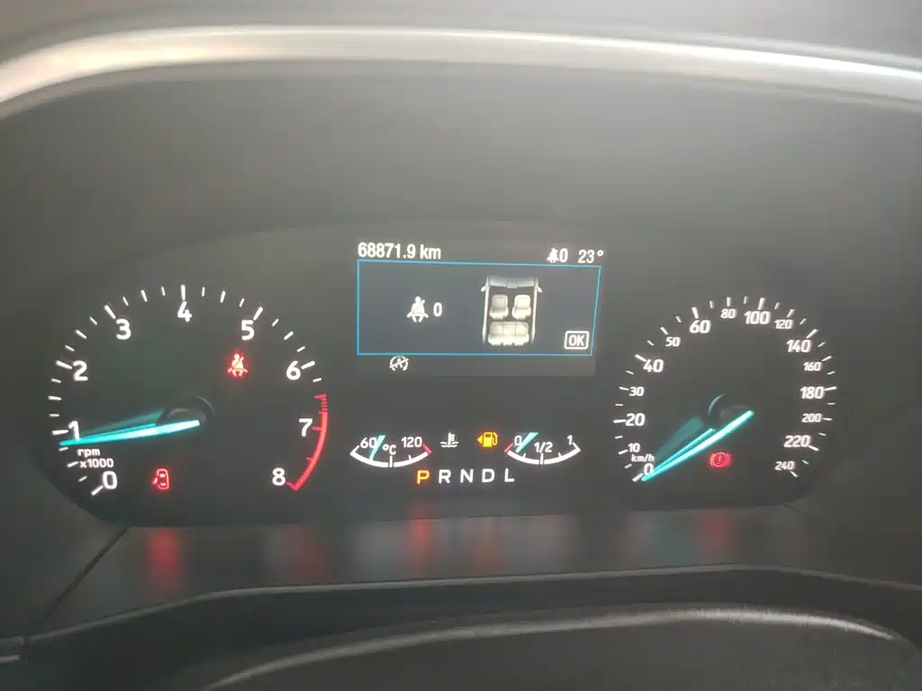 Focus Sedan EcoBoost 180 Auto Sharp Trend