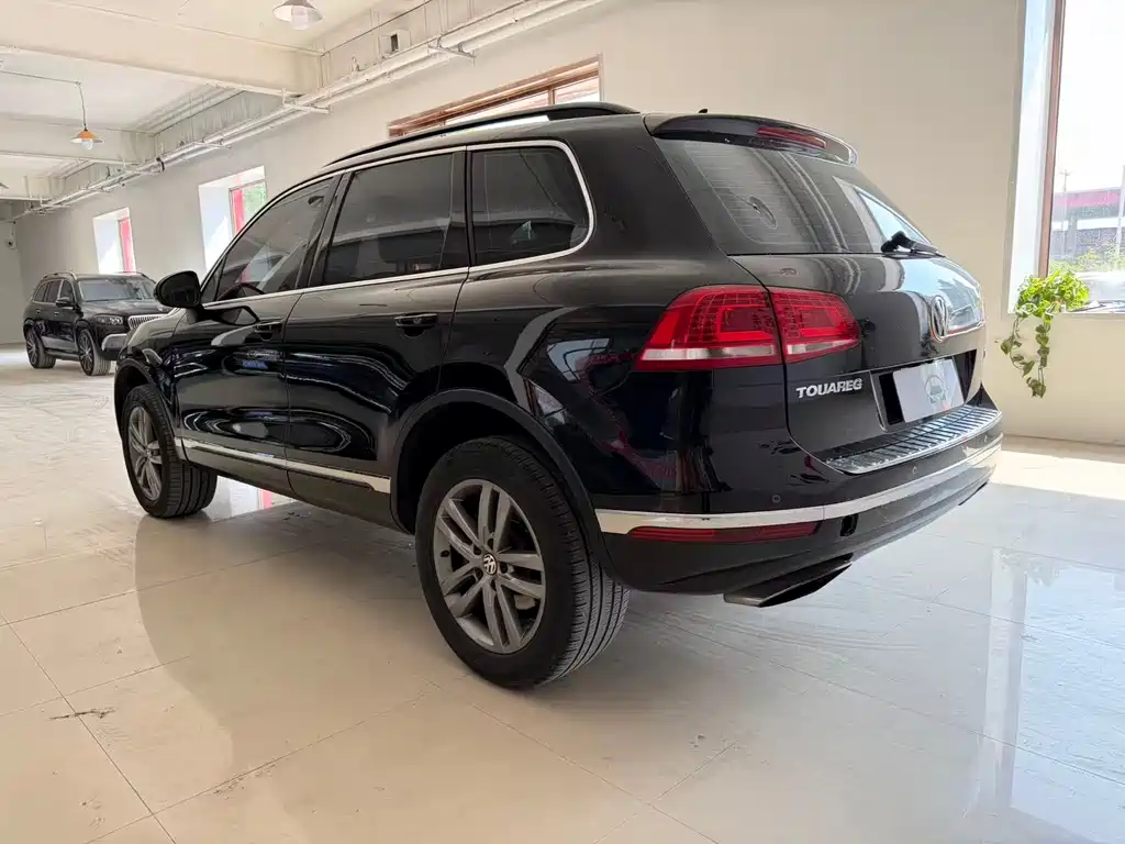 Touareg 3.0 TSI Expand Wild