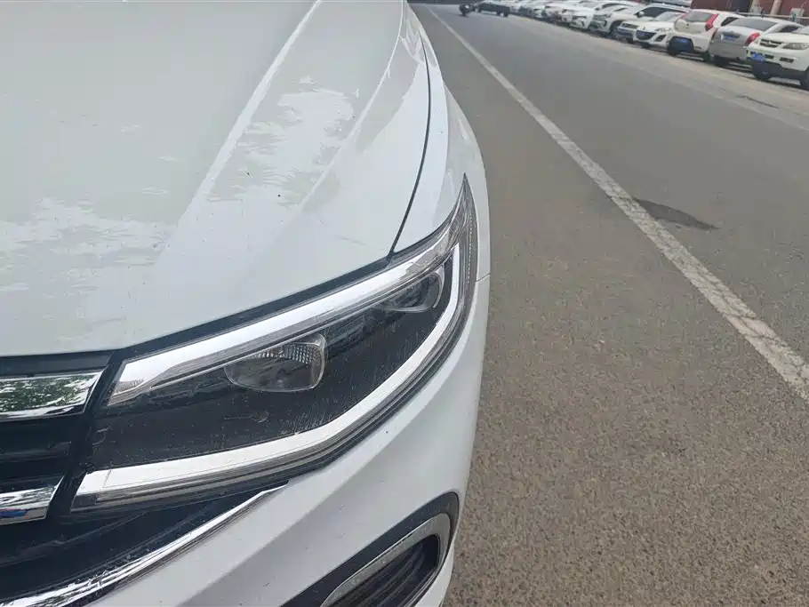 Bora 200 TSI DSG Joy Travel PRO
