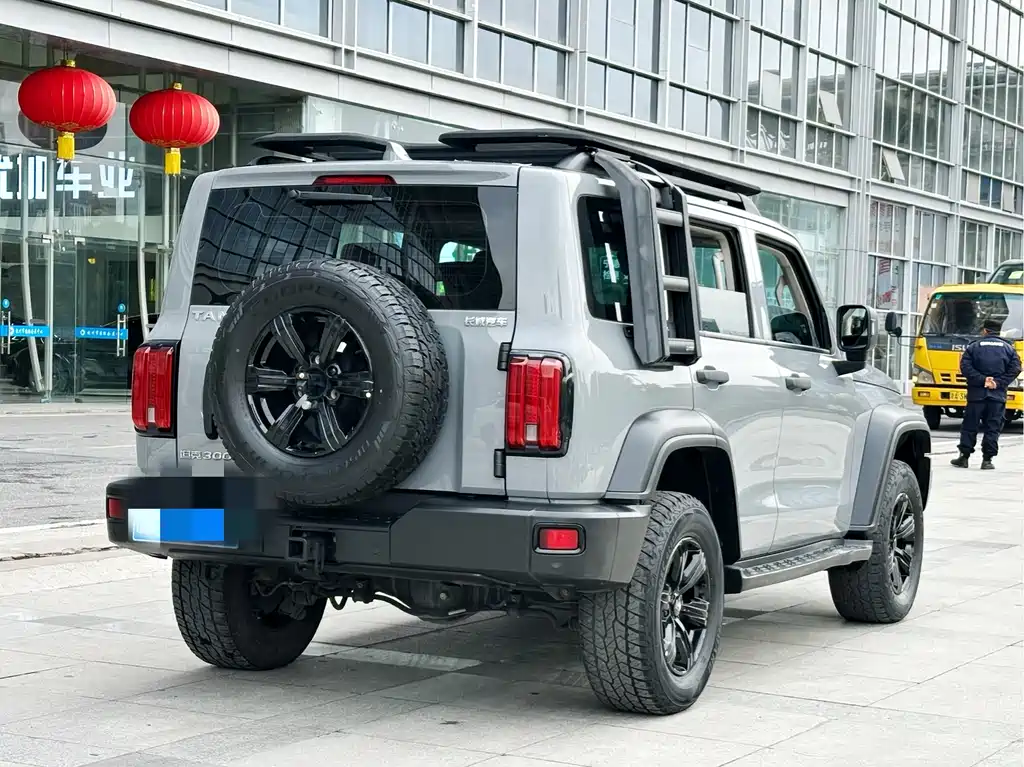 Tank 300 Offroad 2.0 T Conqueror
