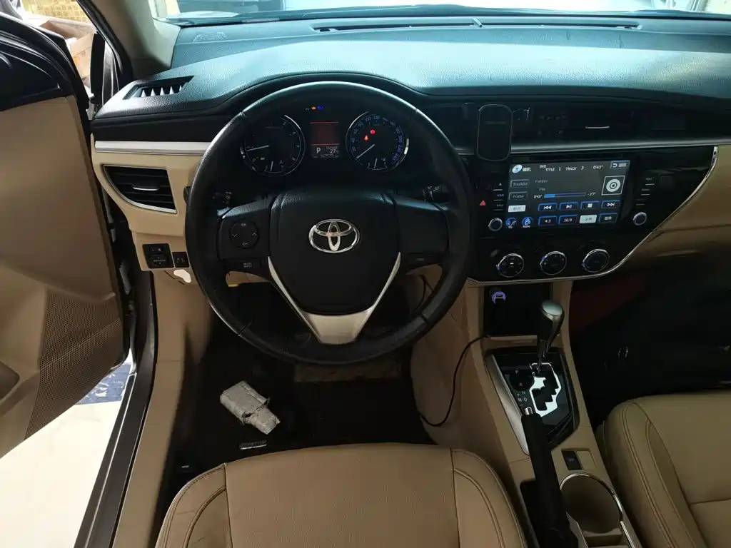 Corolla 1.6 L CVT GL-i Leather