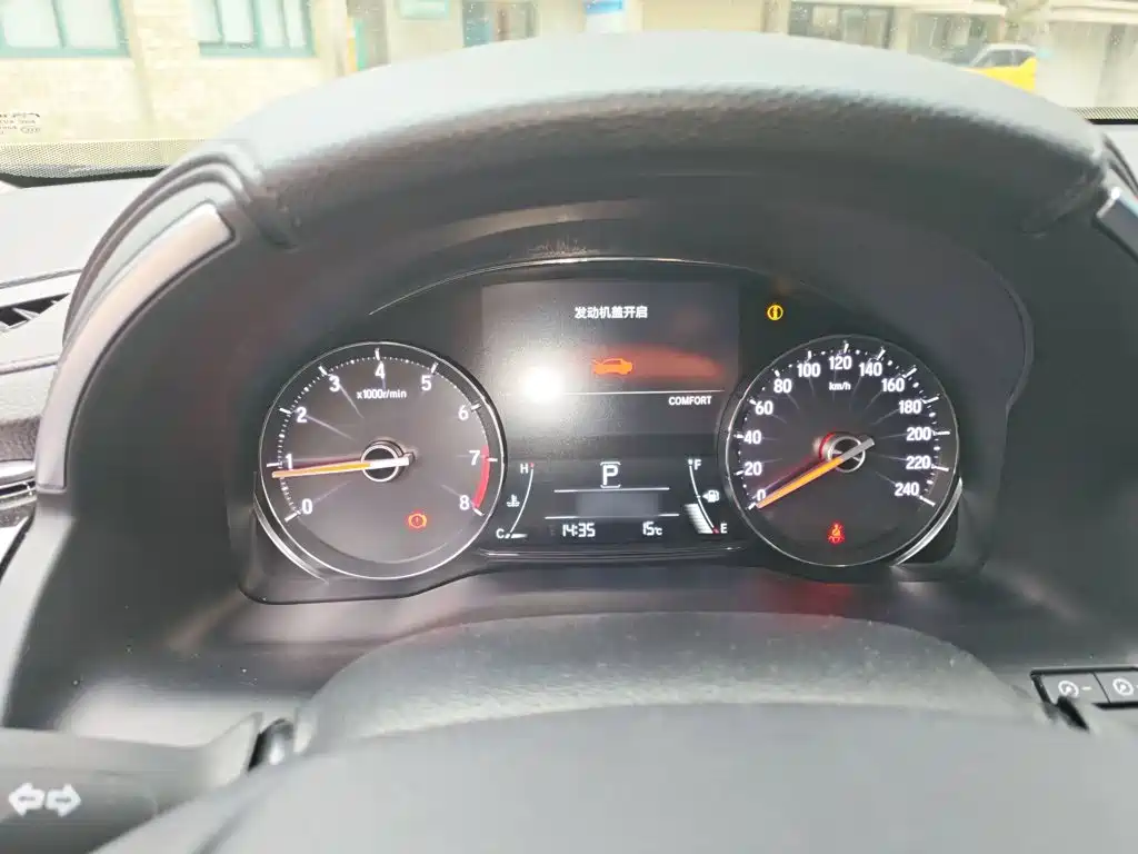 Avancier 370 TURBO 4 WD Premium