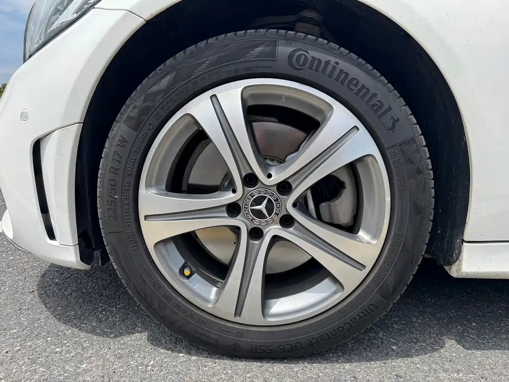 Mercedes-Benz C-Class C 260 L Sport