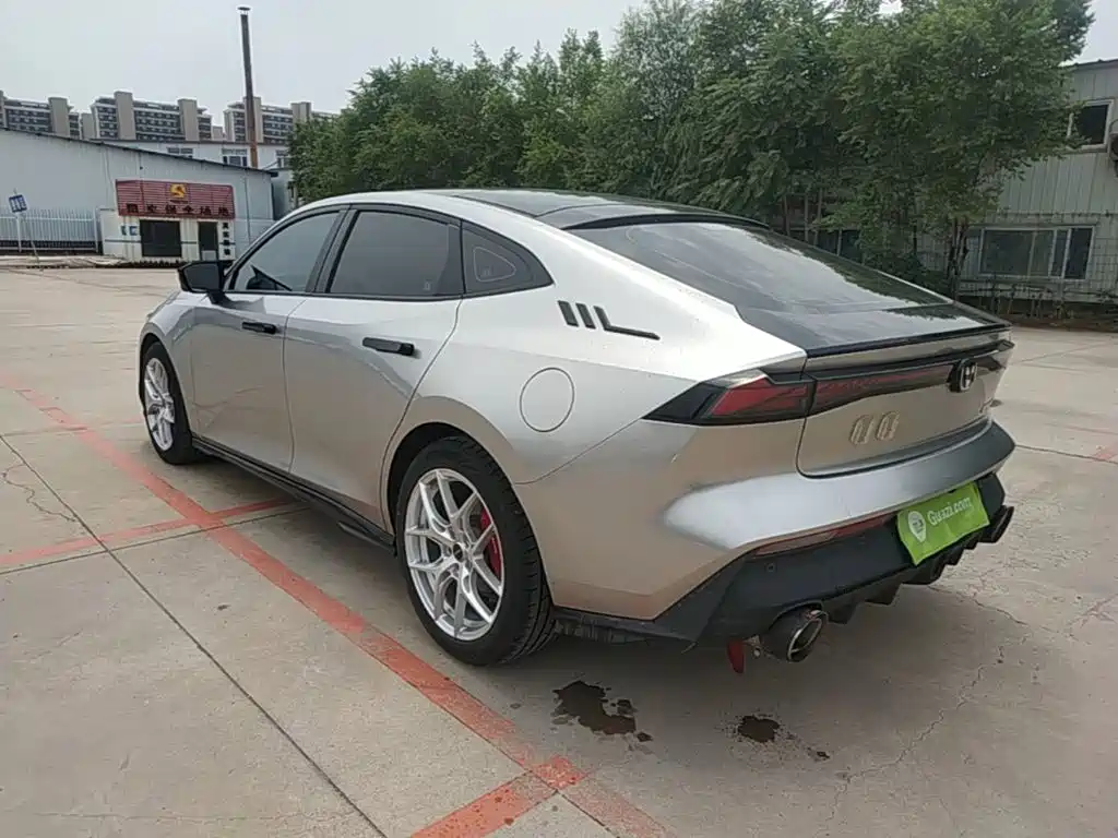Changan UNI-V 1.5 T Distinguished