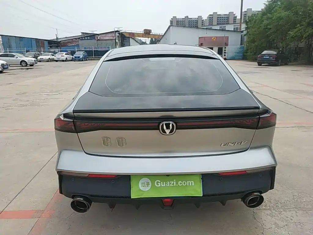 Changan UNI-V 1.5 T Distinguished