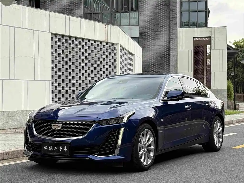 Cadillac CT5 28 T Luxury (Standard)