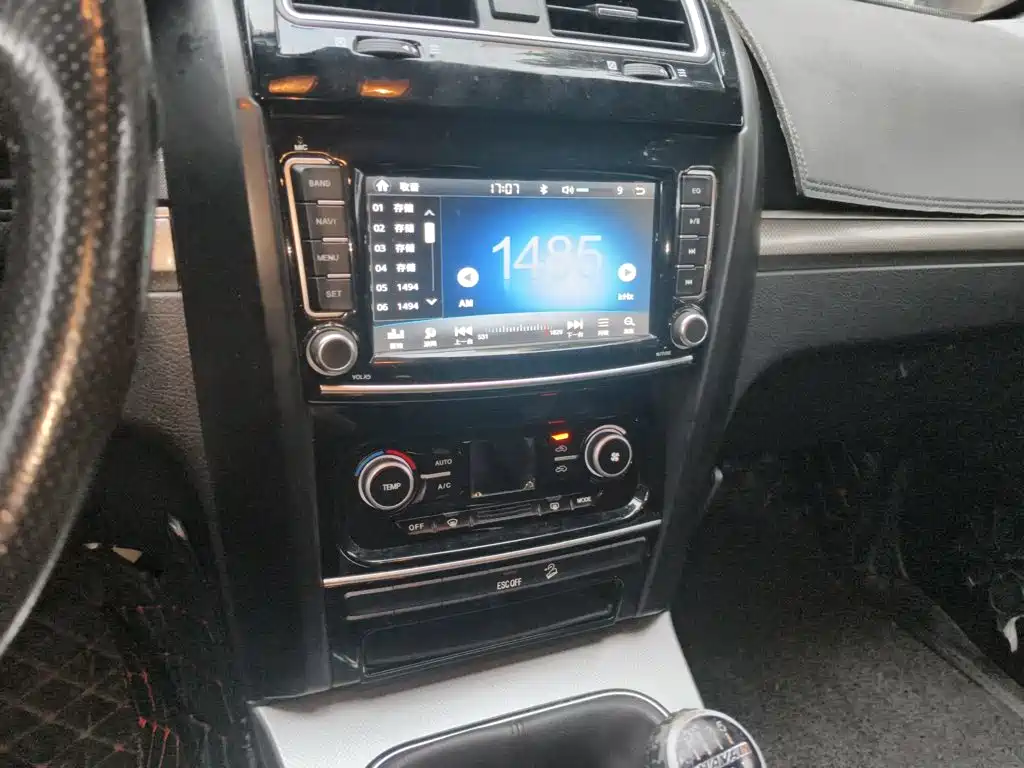 Haval H5 Classic 哈弗H5经典 2018款 经典版 2.0 T 手动两驱精英型