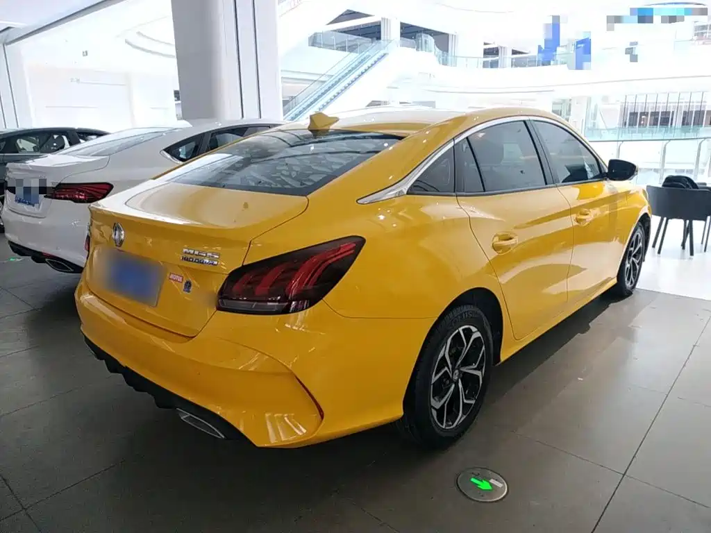 MG5 Facelift 180 DVVT CVT Youth Luxury