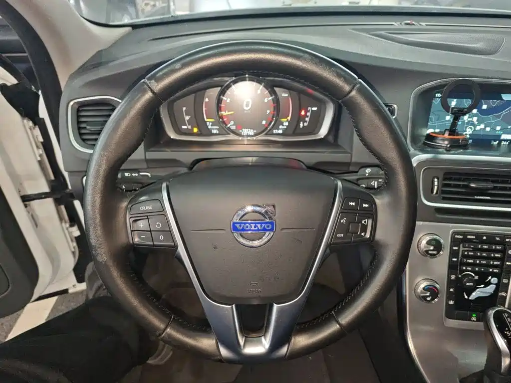 Volvo S60 S60 L T5 Smart Control