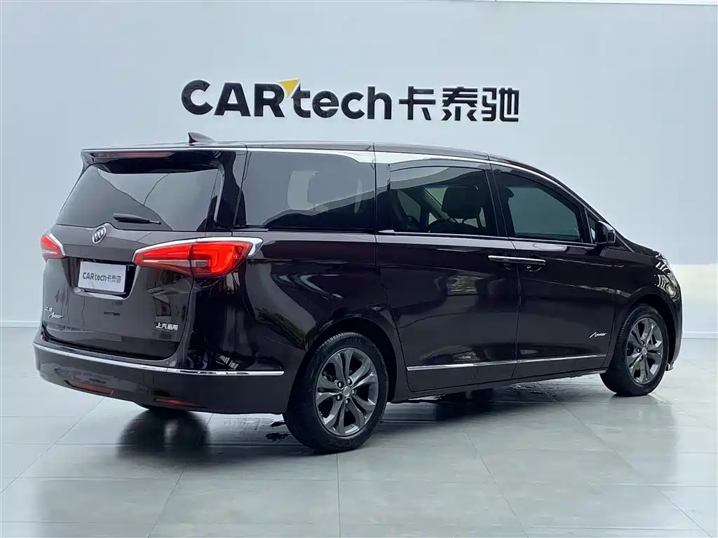 Buick GL8 28 T Avenir Avenir CN-V