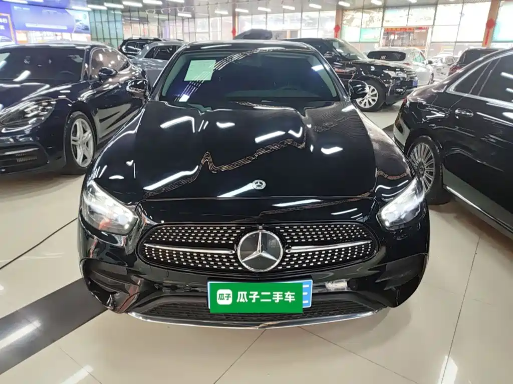Mercedes-Benz E-Class Facelift III E 300 L Sport Luxury
