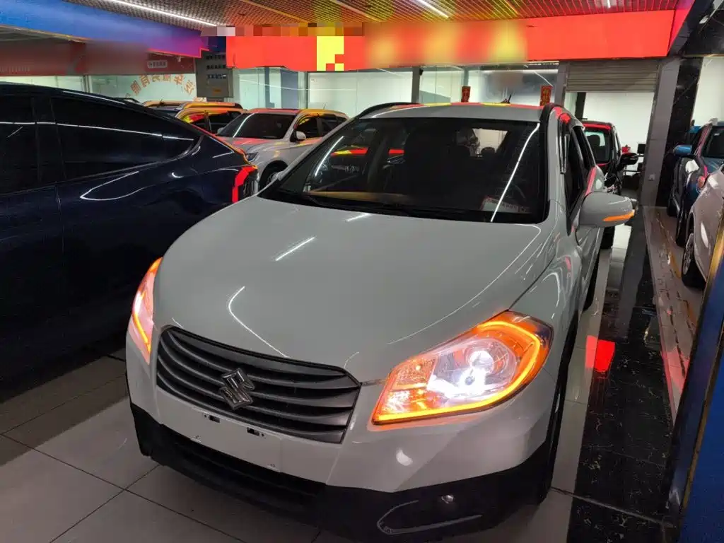 S-Cross 1.6 L CVT 2 WD Progressive