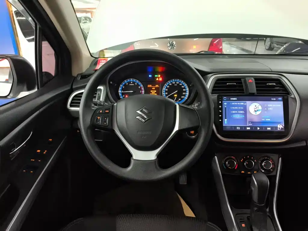 S-Cross 1.6 L CVT 2 WD Progressive