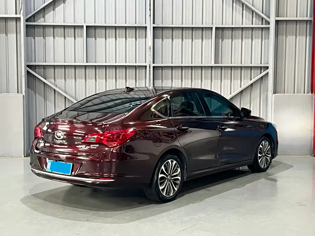 Trumpchi GA6 235 T DCT Luxury