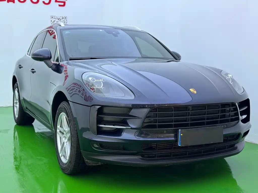 Macan Macan 2.0 T