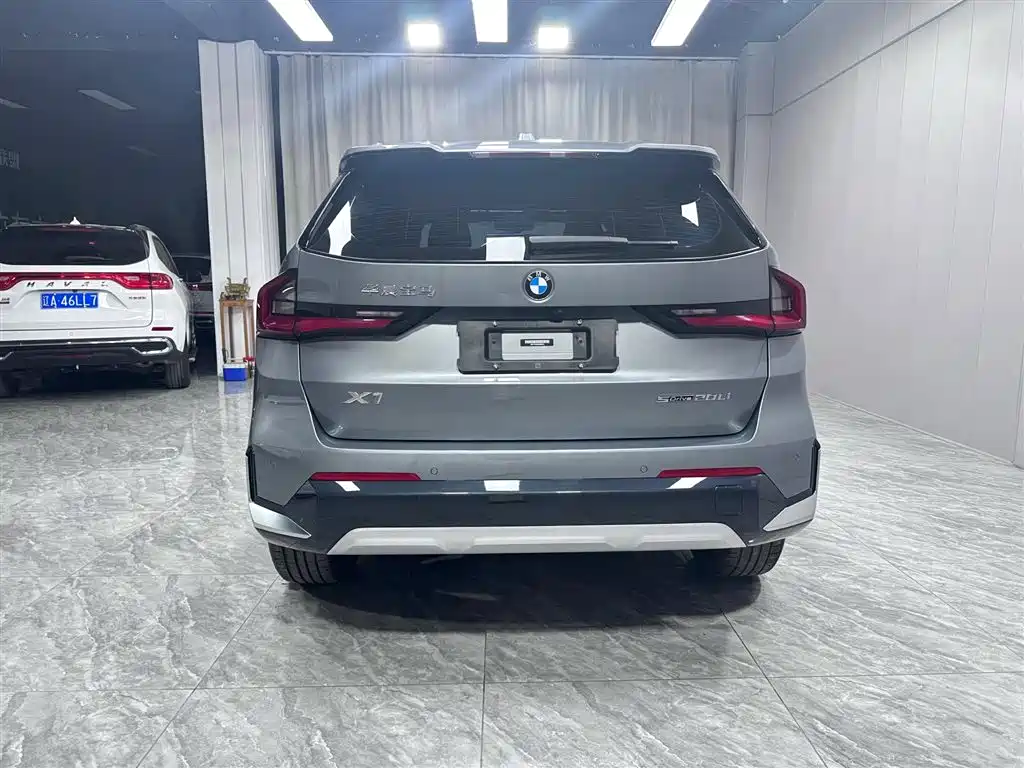 BMW X1 sDrive20 Li X Design Package