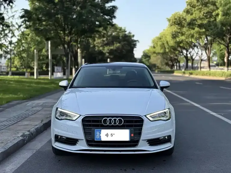 Audi A3 Limousine 35 TFSI Leading Elite