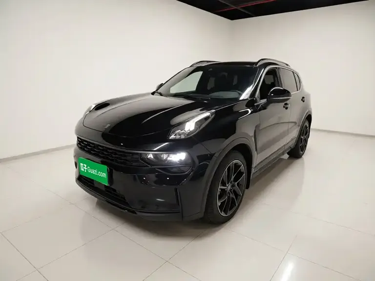 Lynk & Co 01 2.0 TD 4 WD Dark Night