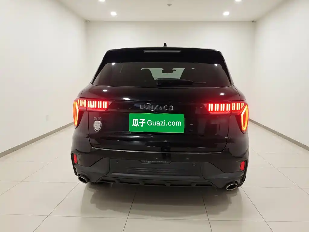 Lynk & Co 01 2.0 TD 4 WD Dark Night
