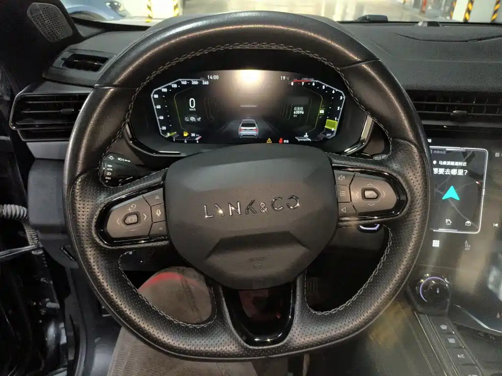Lynk & Co 01 2.0 TD 4 WD Dark Night
