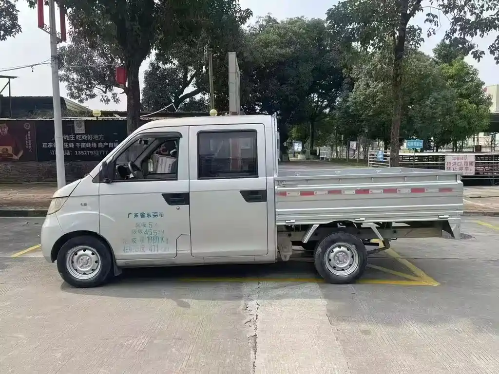 Youjin 优劲 2013款 1.1 L双排标准I型ACTECO-SQR472 WF