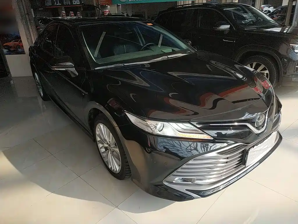 Camry Facelift 2.5 G Luxury