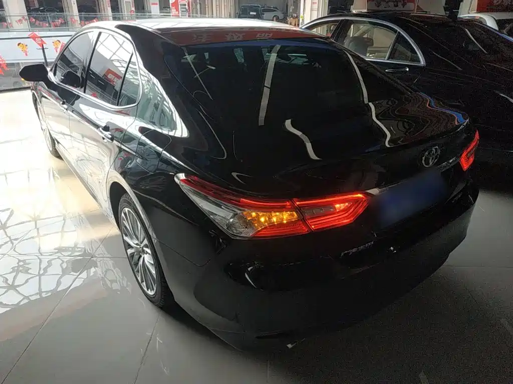 Camry Facelift 2.5 G Luxury