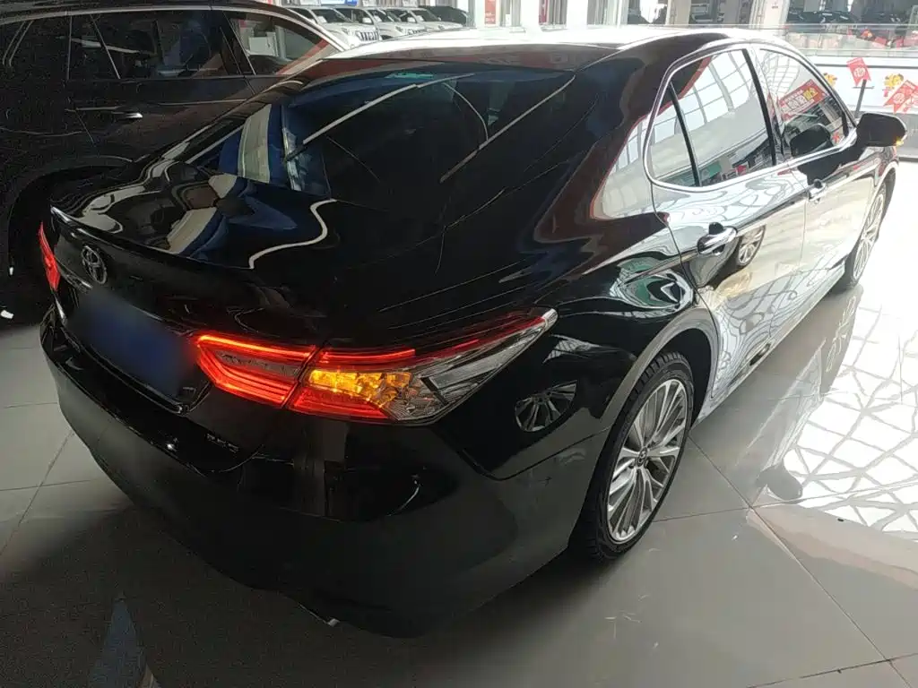 Camry Facelift 2.5 G Luxury
