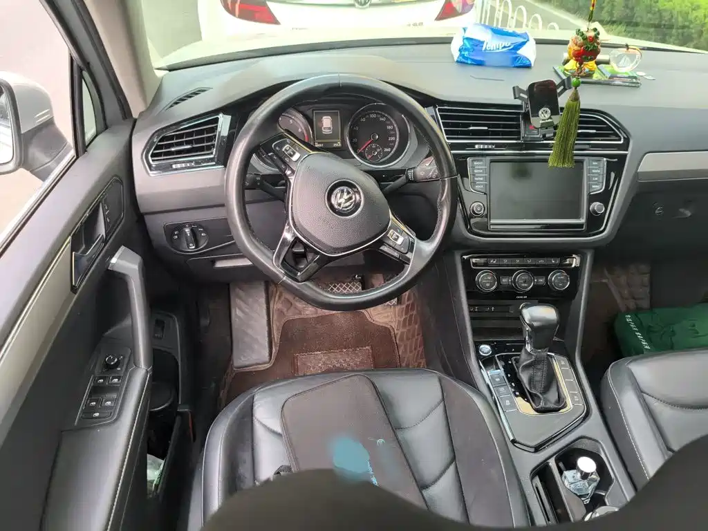 Tiguan L 380 TSI Auto 4 WD Luxury