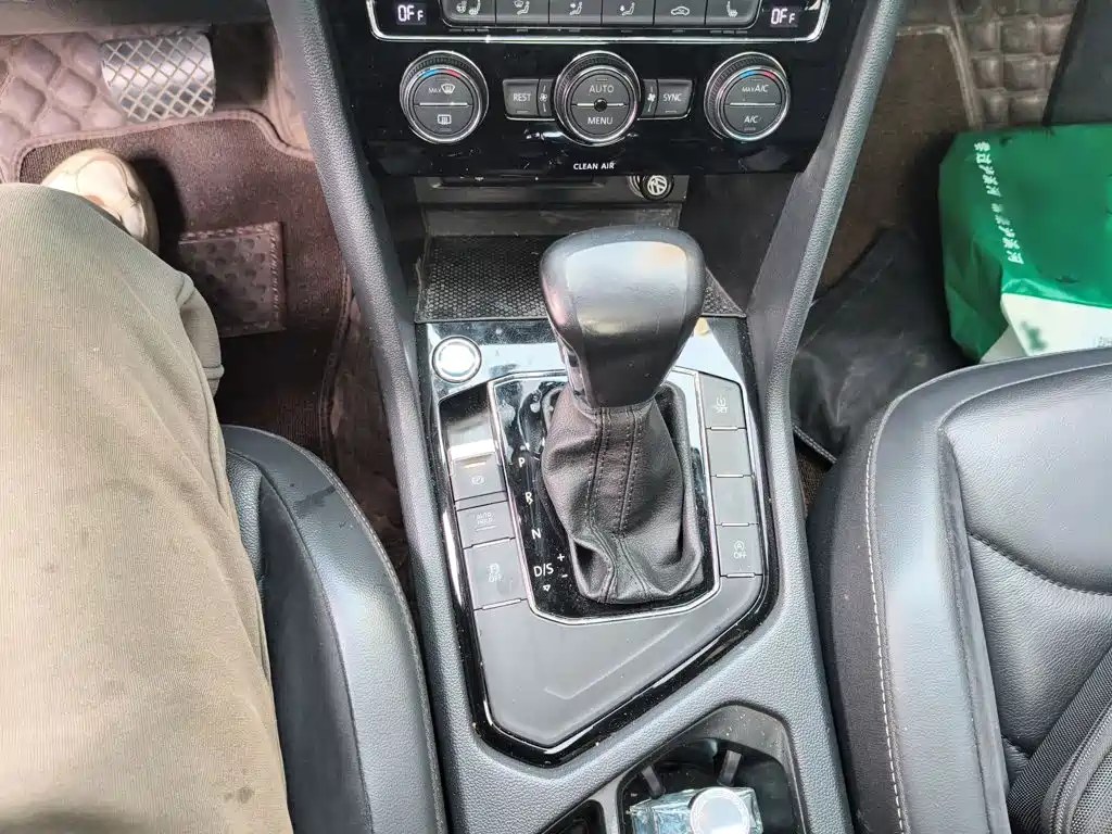 Tiguan L 380 TSI Auto 4 WD Luxury