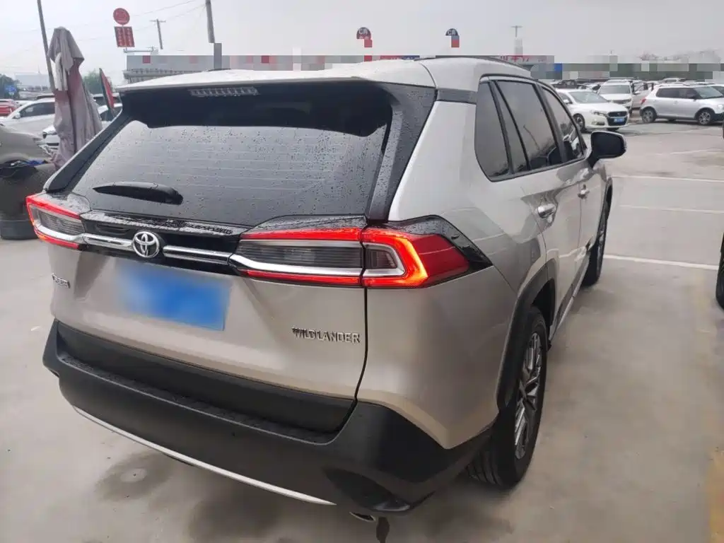 Wildlander 2.0 L CVT 2 WD Luxury PLUS