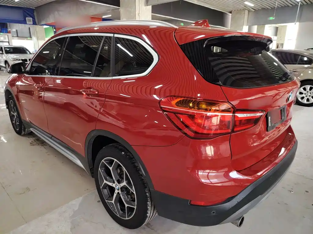 BMW X1 sDrive18 Li Premium