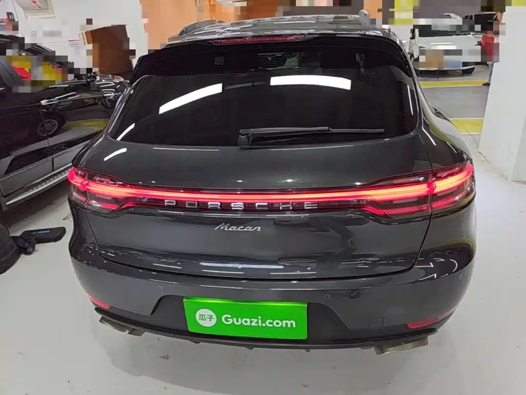 Macan Macan 2.0 T