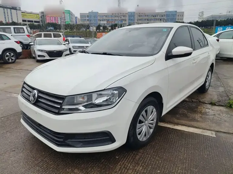 Volkswagen Santana 1.5 L Auto Style