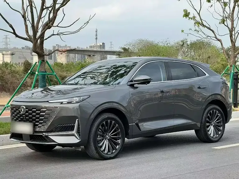Changan UNI-K 2.0 T Outstanding