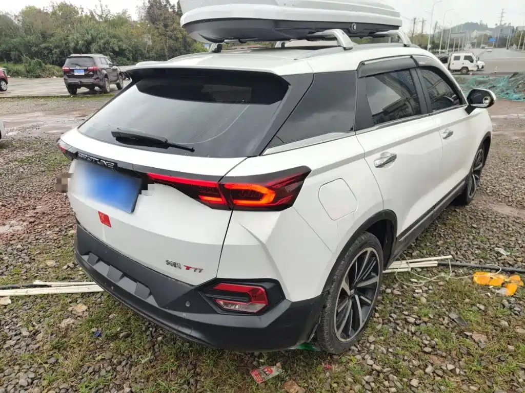 Besturn T77 230 TID Auto Luxury CN-V
