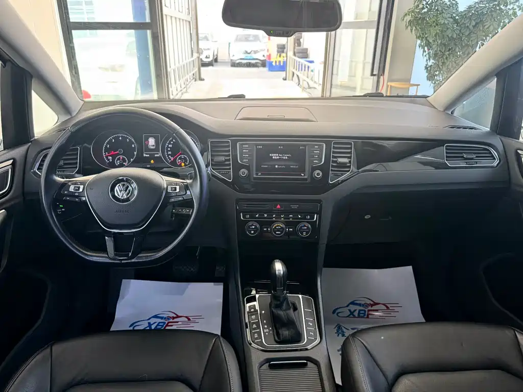Golf (Import) 高尔夫(进口) 2015款 1.4 TSI Sportsvan