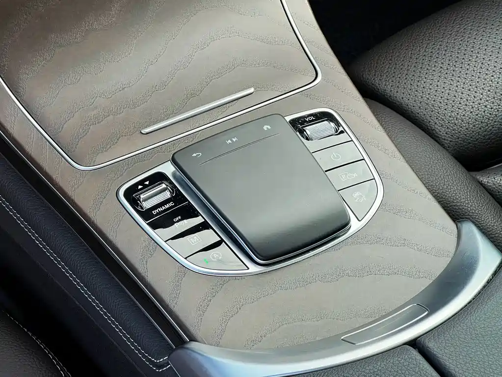 Mercedes-Benz GLC Facelift GLC 260 L 4 MATIC Luxury