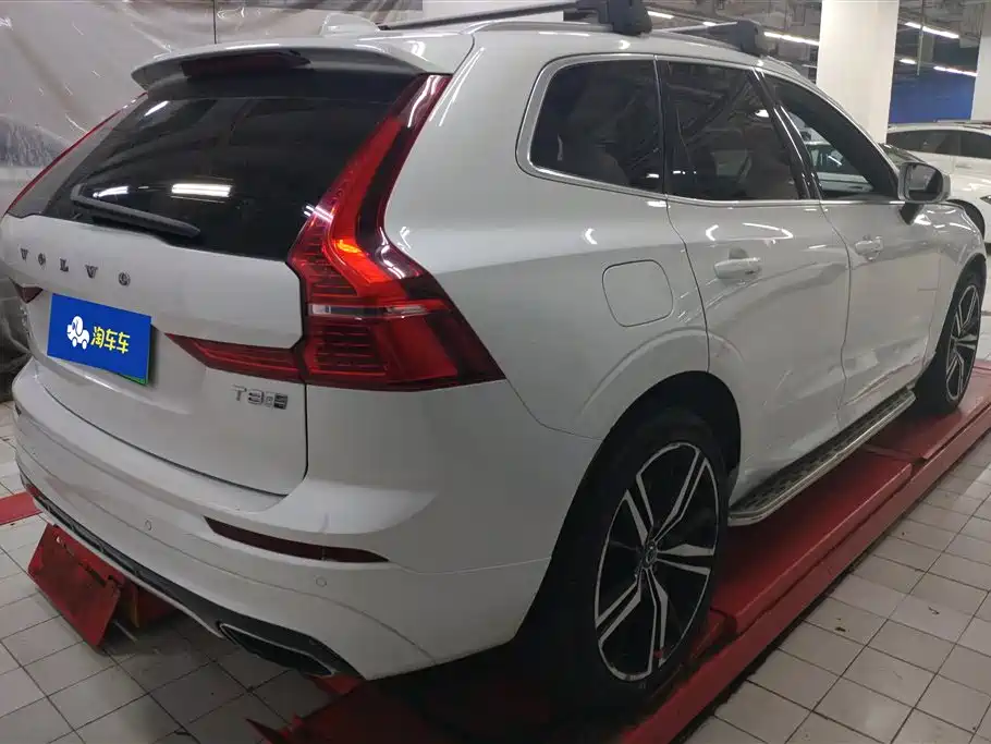 Volvo XC60 PHEV T8 E Drive Hybrid Smart Grace Sport CN-V