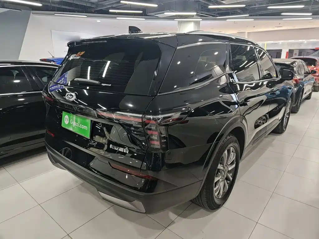 Edge Edge L 2.0 T EcoBoost 2 WD 7-seat Luxury